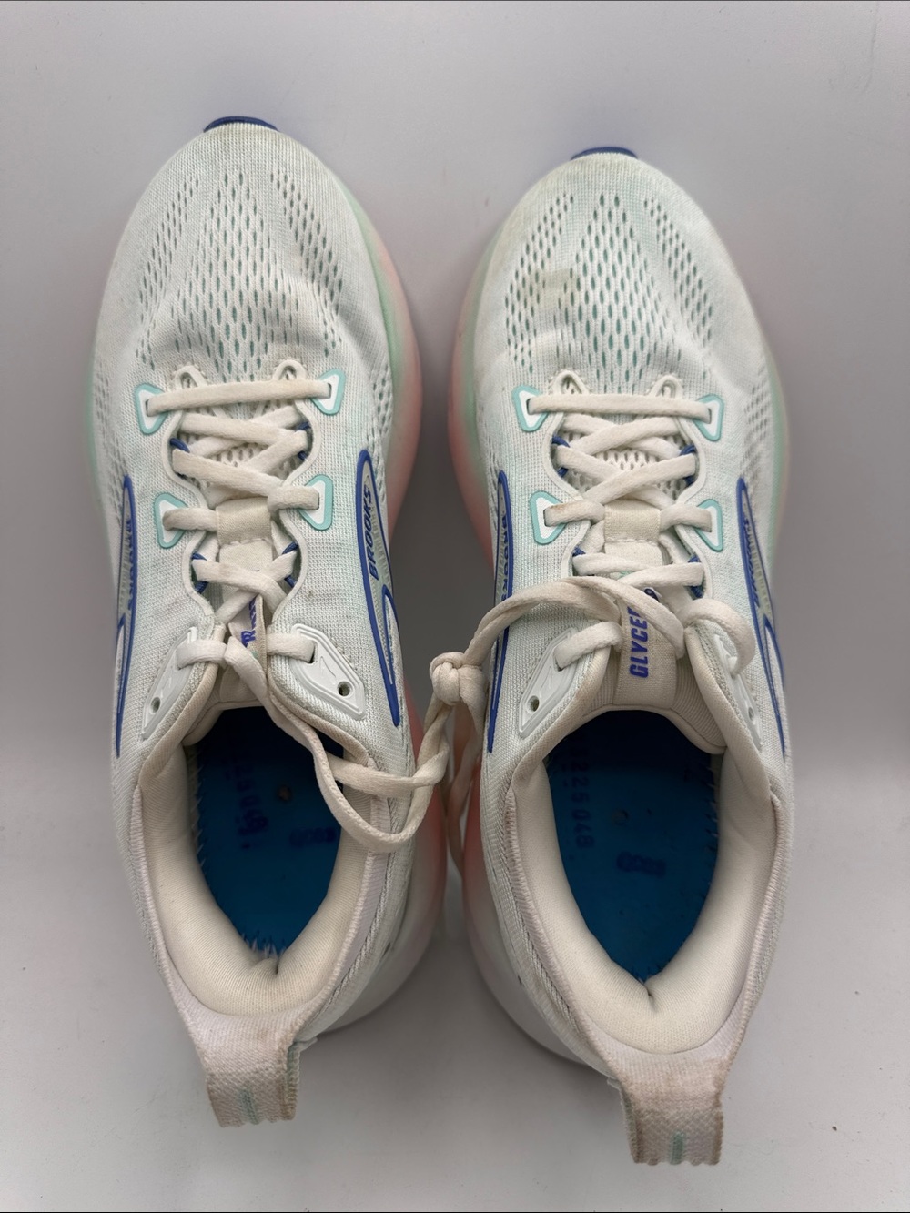 Brooks Glycerin 22 women’s 9.5 Mint Running Shoes with Blue Logo s16 - Picture 4 of 6